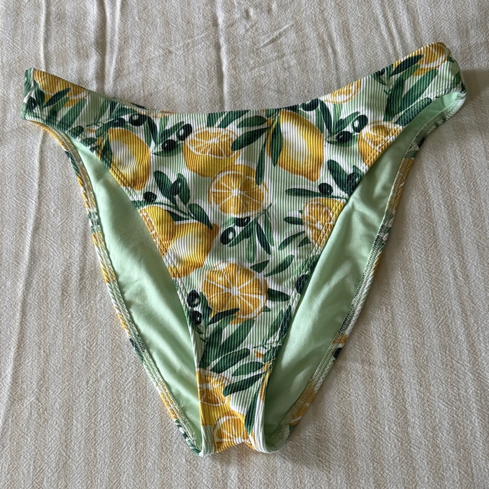 Abercrombie & Fitch Bikini Bottom